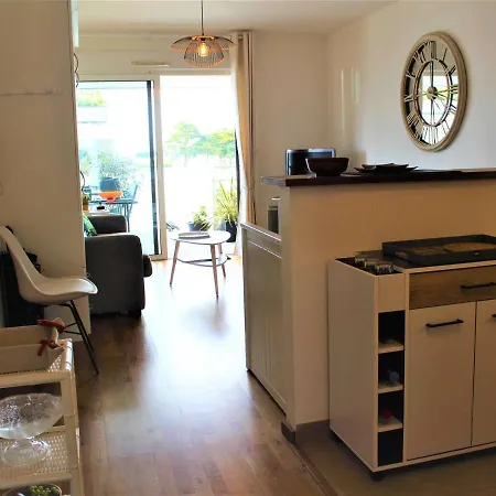 Moderne 4 Pers Au Centre De Avec Terrasse Et Garage, Proche Et Commerces - Fr-1-245-162 * La Baule