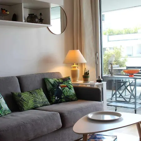 Moderne 4 Pers Au Centre De Avec Terrasse Et Garage, Proche Et Commerces - Fr-1-245-162 * Ла-Боль-Эскублак